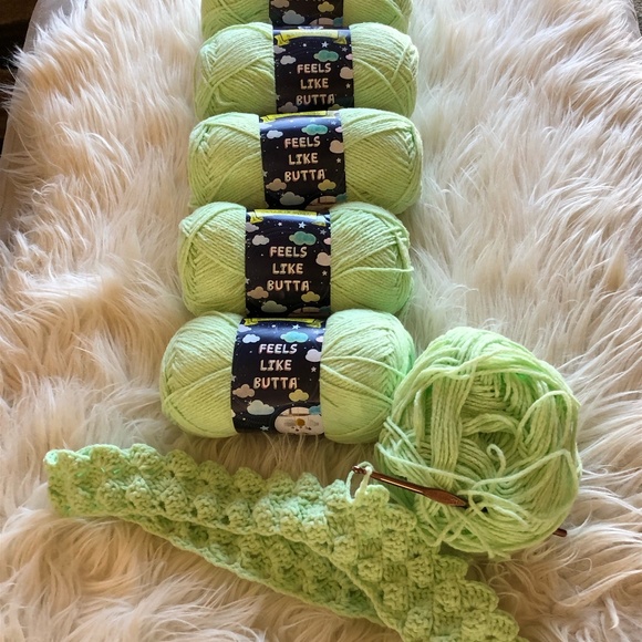 Feels like Butta Handmade Crochet Baby Blanket - Picture 8 of 11